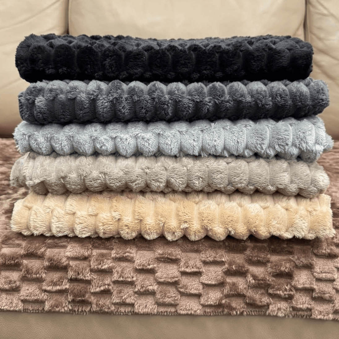 "Asli" Plišani Prekrivači - Zoro