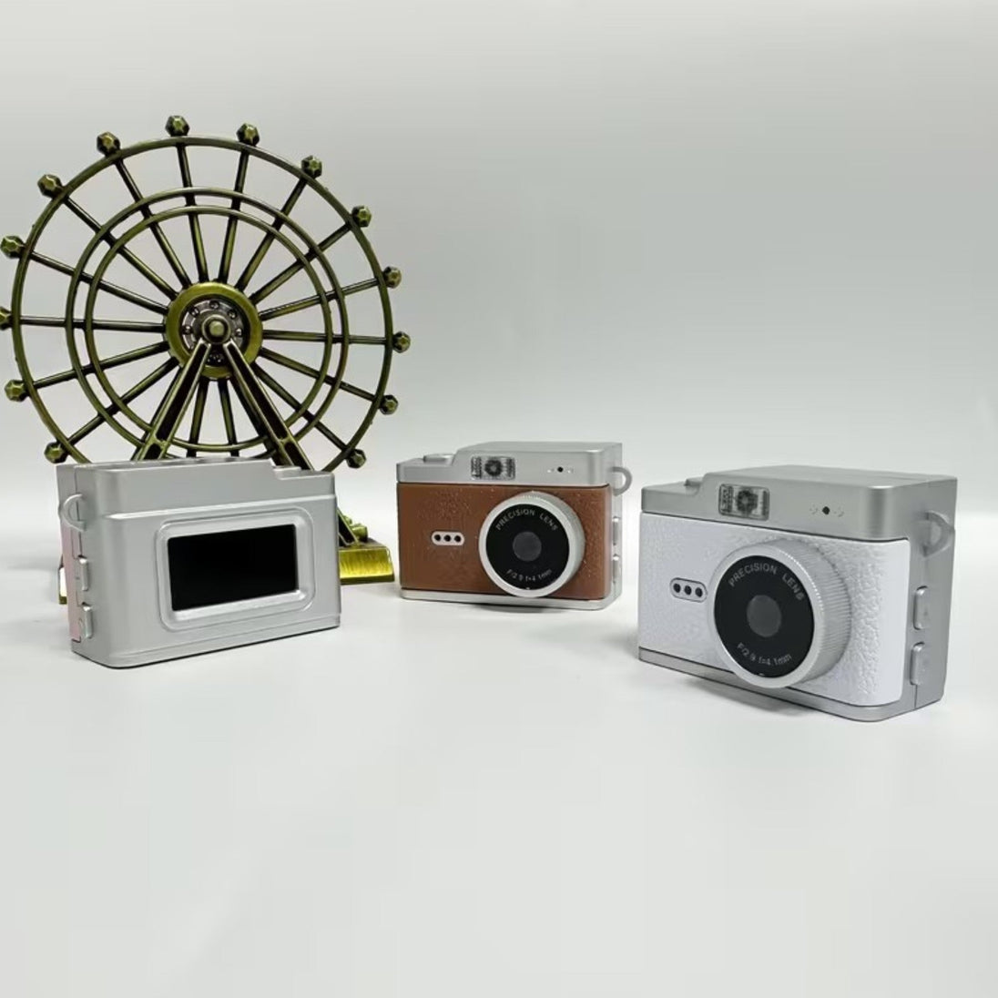 Mini Retro Digitalna Kamera Privjesak 0.96" - Zoro